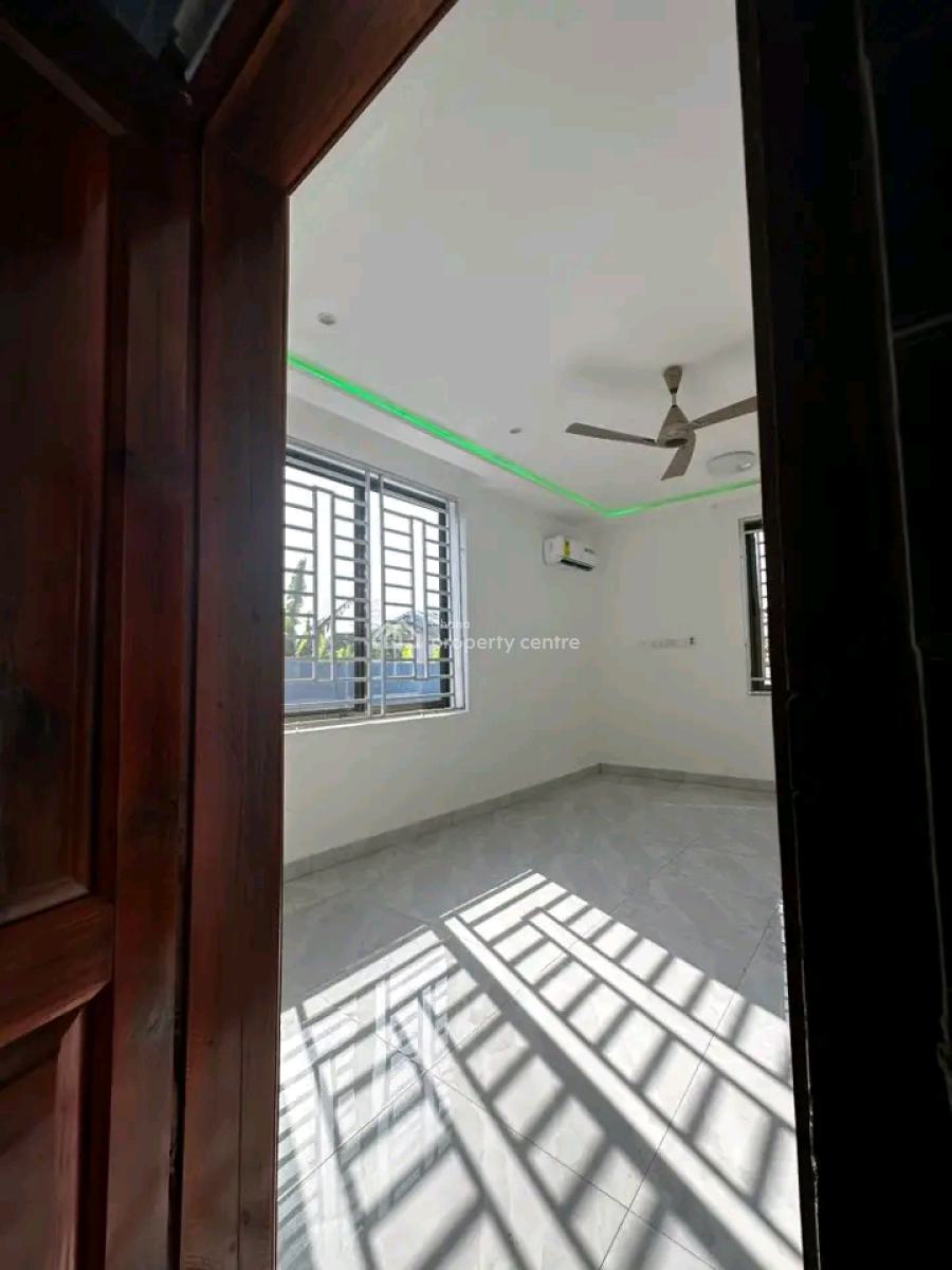 Executive 2-bedroom Apartment, West Hill Mall, Ga South Municipal, Accra, Apartment for Rent