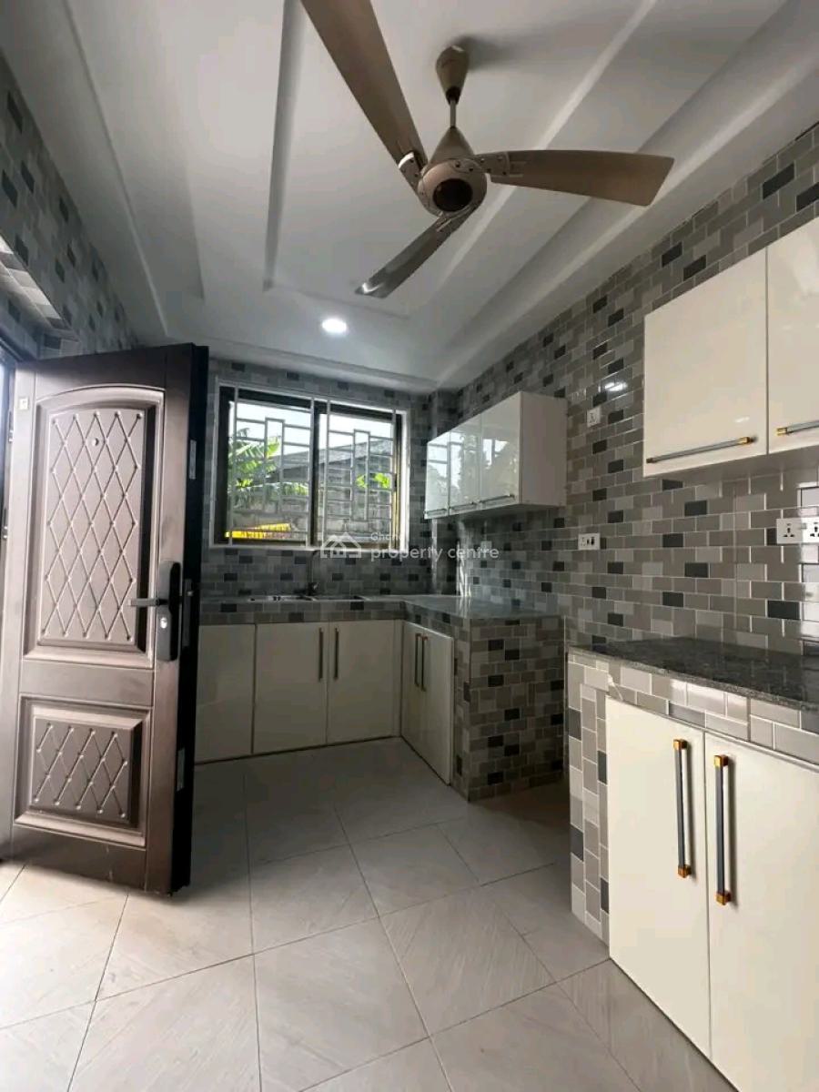 Executive 2-bedroom Apartment, West Hill Mall, Ga South Municipal, Accra, Apartment for Rent