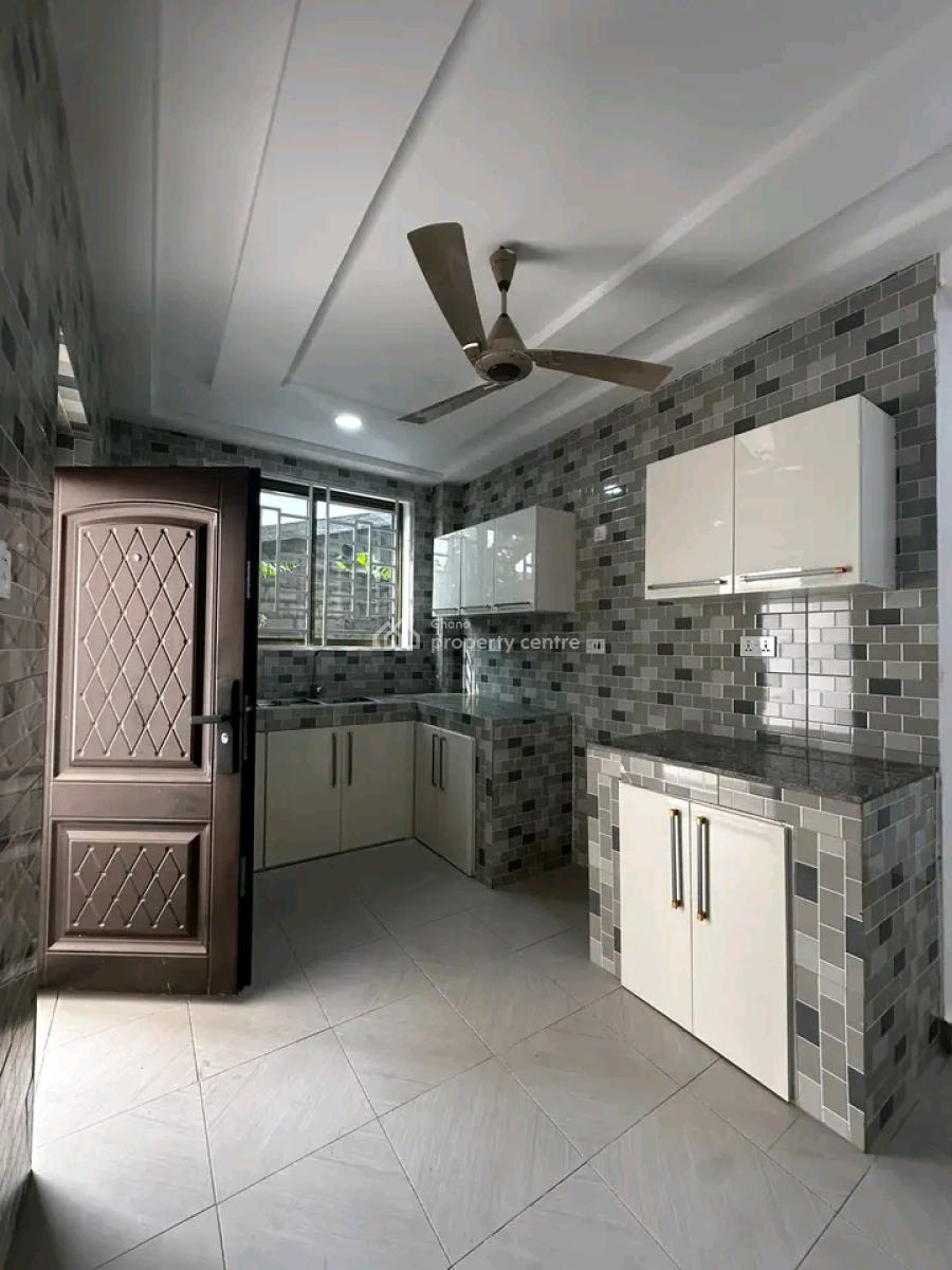 Executive 2-bedroom Apartment, West Hill Mall, Ga South Municipal, Accra, Apartment for Rent