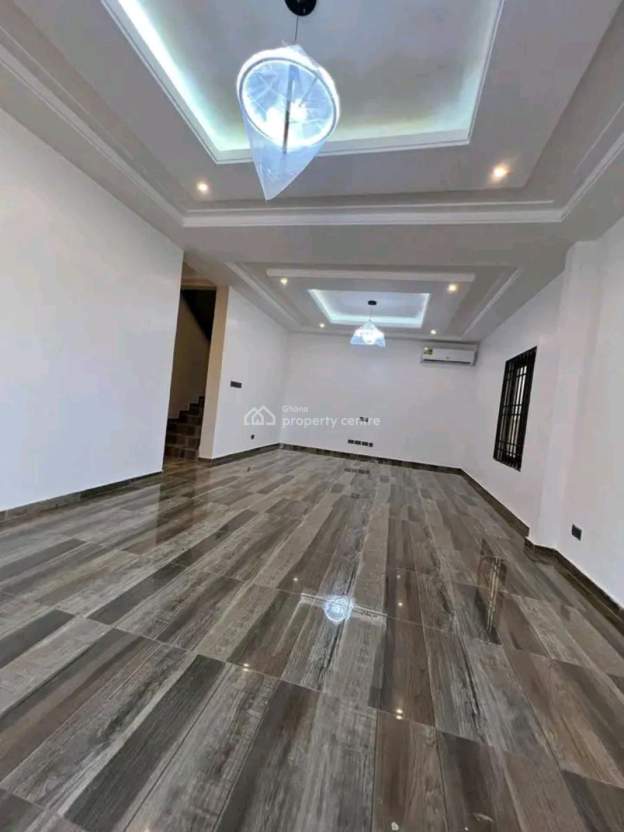 Executive 4-bedroom Duplex House @ Ogbojo, Ogbojo, Adenta Municipal, Accra, House for Sale