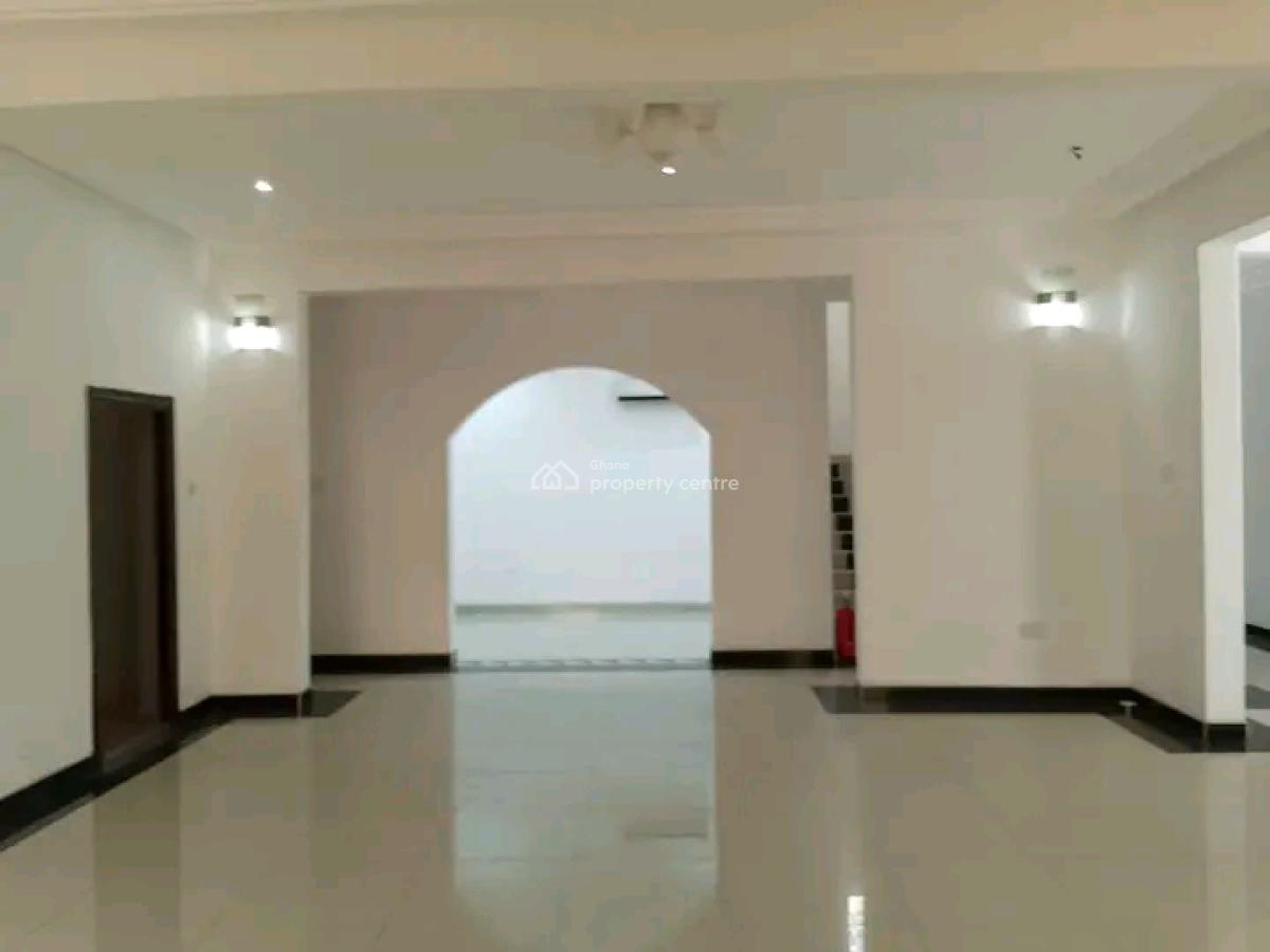 Executive 4-bedroom Duplex House, Adjiringanor, East Legon, Accra, House for Rent