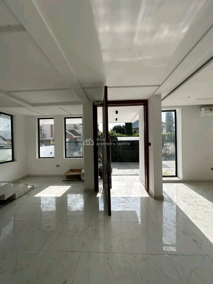 Modern 4-bedroom Townhouse @ East Legon, East Legon, Accra, House for Sale