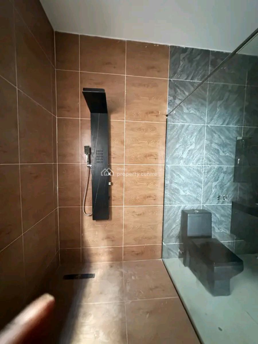 Modern 4-bedroom Townhouse @ East Legon, East Legon, Accra, House for Sale