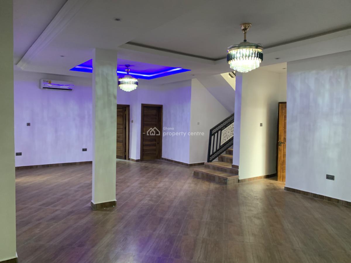 4 Bedrooms Duplex House, Amrahia, Adenta Municipal, Accra, Detached Duplex for Sale