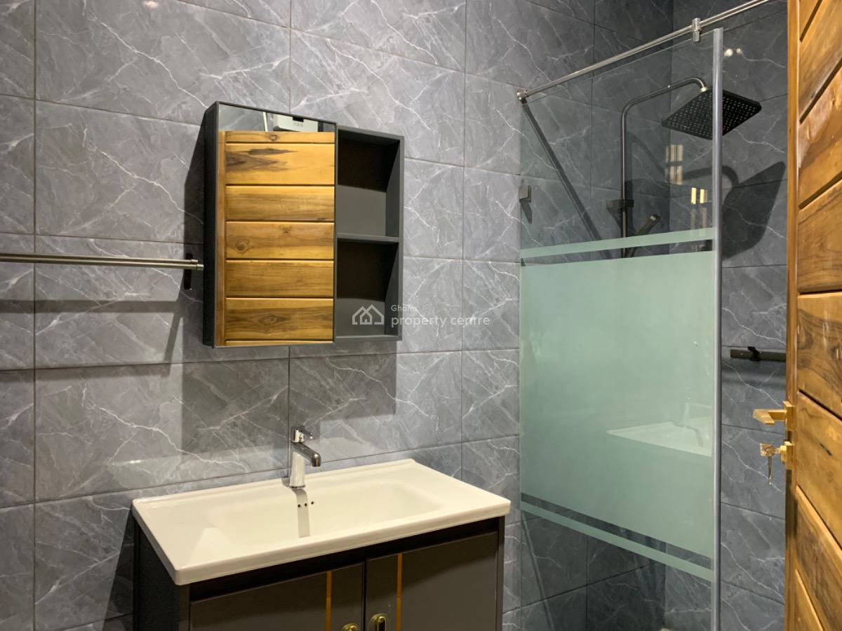 4 Bedrooms Duplex House, Amrahia, Adenta Municipal, Accra, Detached Duplex for Sale