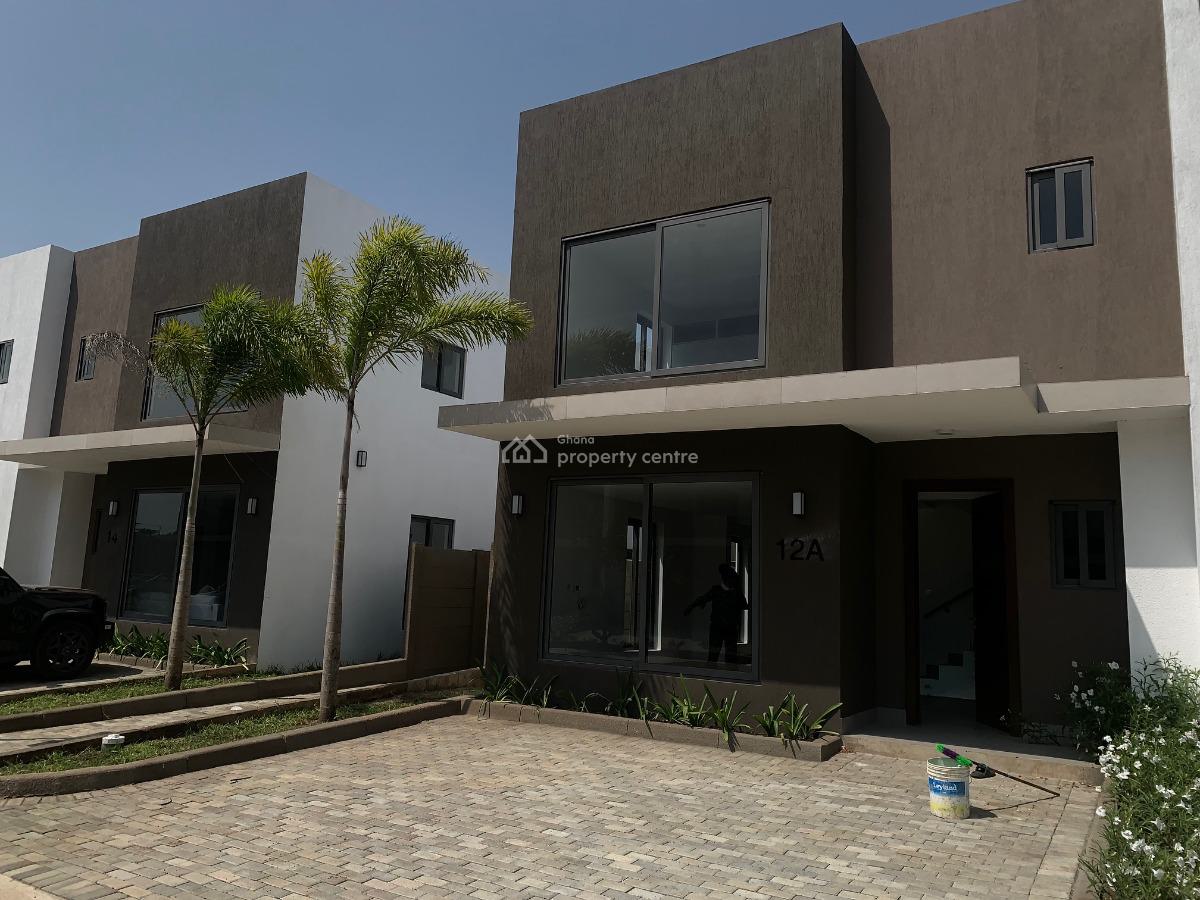 3 Bedroom Townhouse, Giffard Road, Burma Camp, Accra, Townhouse for Sale
