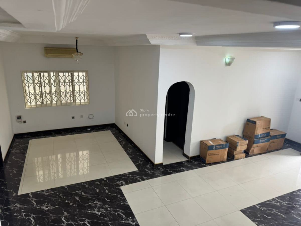 Executive  Gated Community 4-bedroom, Cantonments, Accra, House for Sale