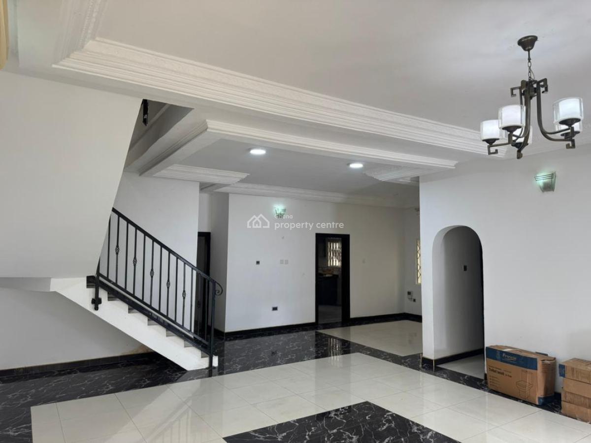Executive  Gated Community 4-bedroom, Cantonments, Accra, House for Sale