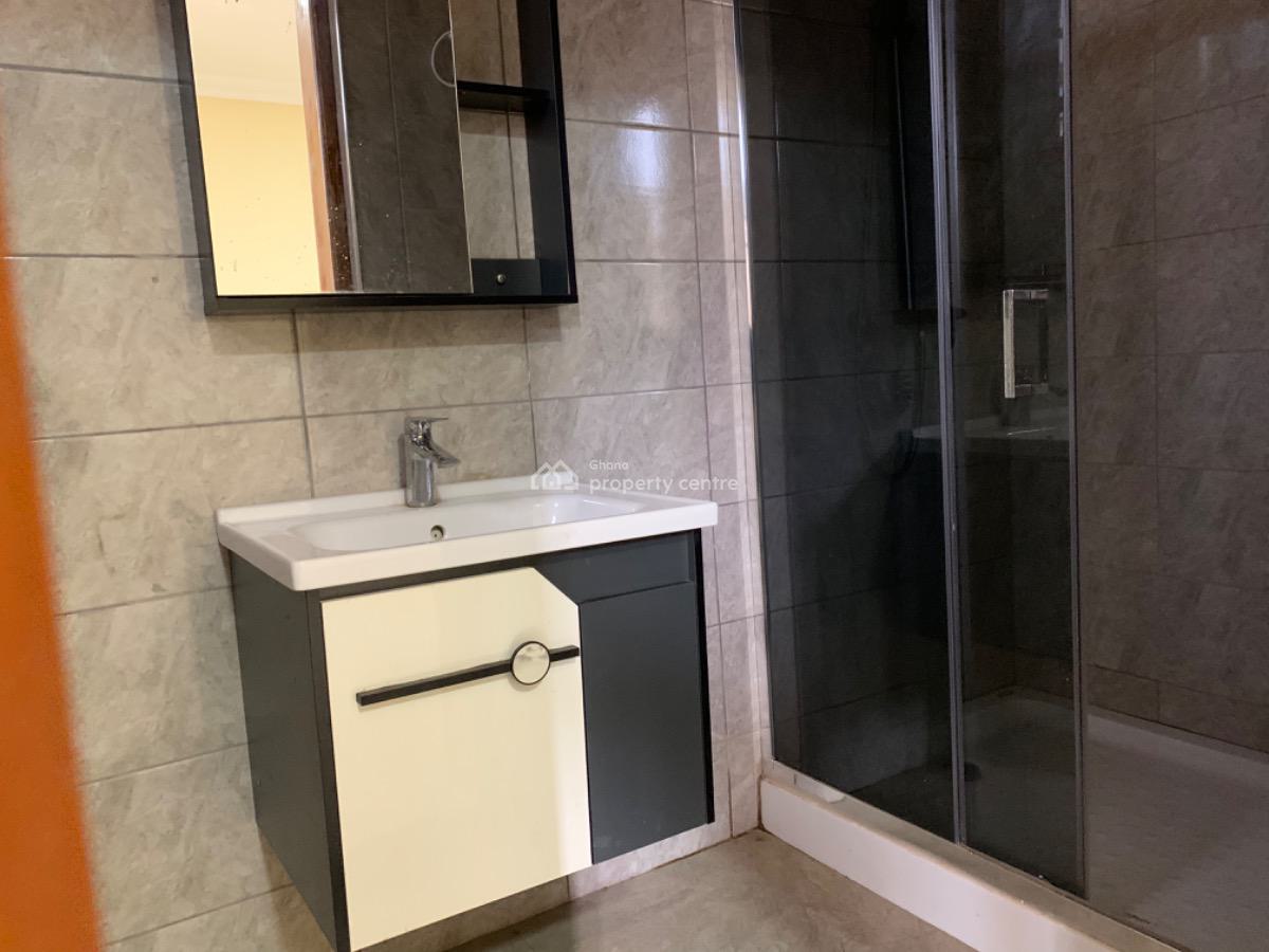 4 Bedrooms Duplex House, Amrahia, Adenta Municipal, Accra, Detached Duplex for Sale