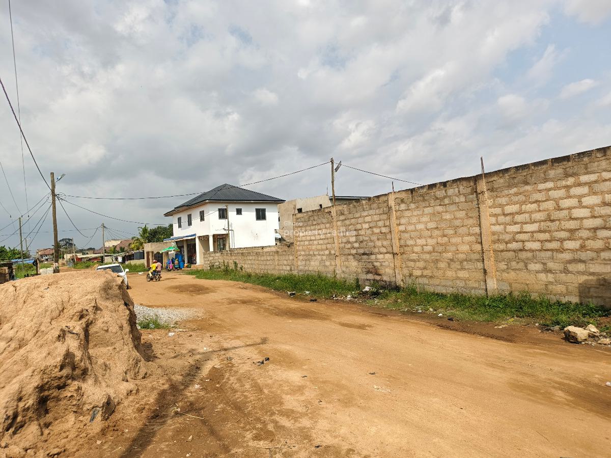 1 Plot of Land Fence Walled, Ashalaja, Ablekuma South, Accra Metropolitan, Accra, Residential Land for Sale