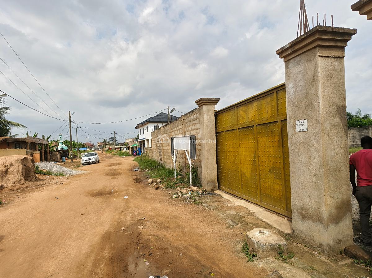 1 Plot of Land Fence Walled, Ashalaja, Ablekuma South, Accra Metropolitan, Accra, Residential Land for Sale
