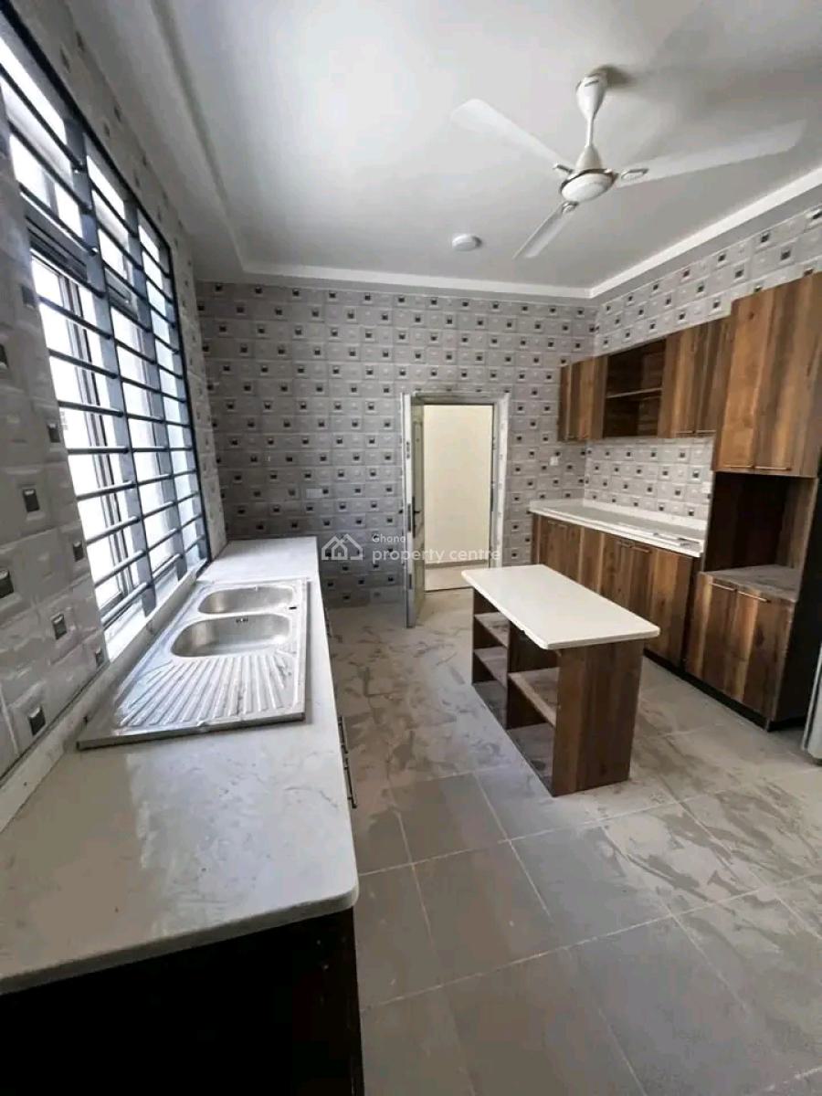 Executive 5-bedroom Townhouse, Acp, Kwabenya, Ga East Municipal, Accra, House for Rent