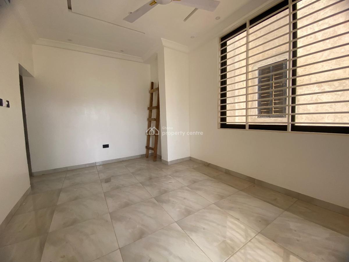 Four Bedroom with Boys Quotes, Focos, Oyarifa, La Nkwantanang Madina Municipal, Accra, Detached Duplex for Sale