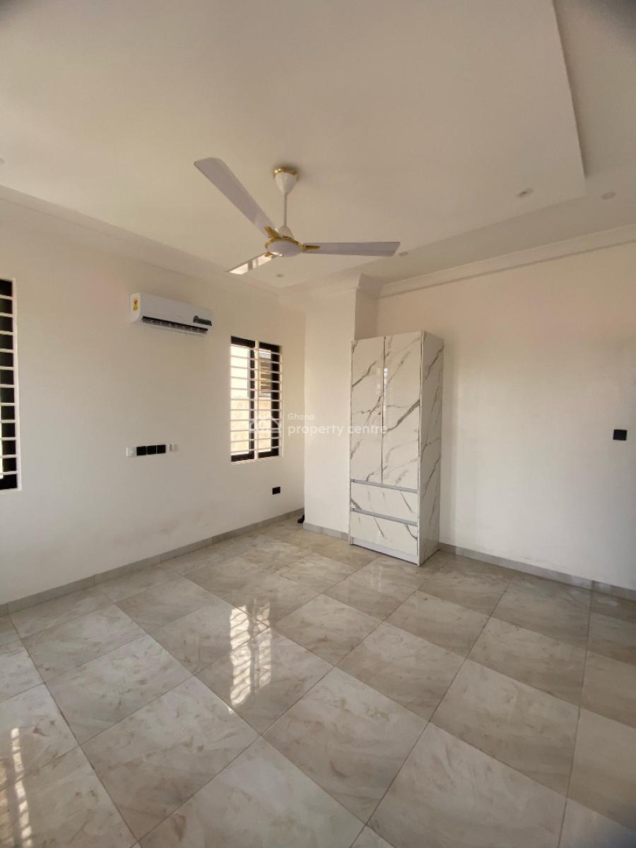 Four Bedroom with Boys Quotes, Focos, Oyarifa, La Nkwantanang Madina Municipal, Accra, Detached Duplex for Sale