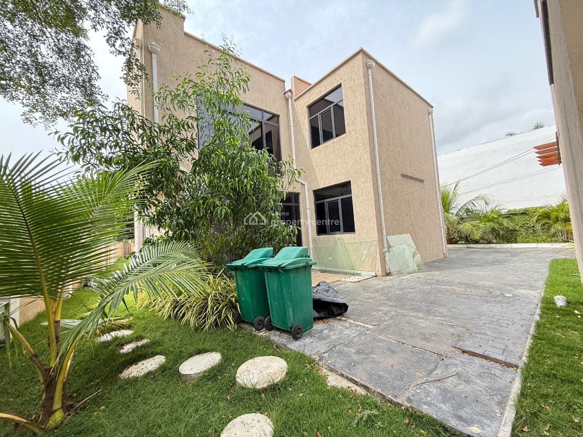 4 Bedroom Townhouse in a Gated Community, North Labone, Cantonments, Accra, Townhouse for Sale