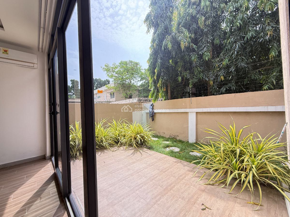 4 Bedroom Townhouse in a Gated Community, North Labone, Cantonments, Accra, Townhouse for Sale