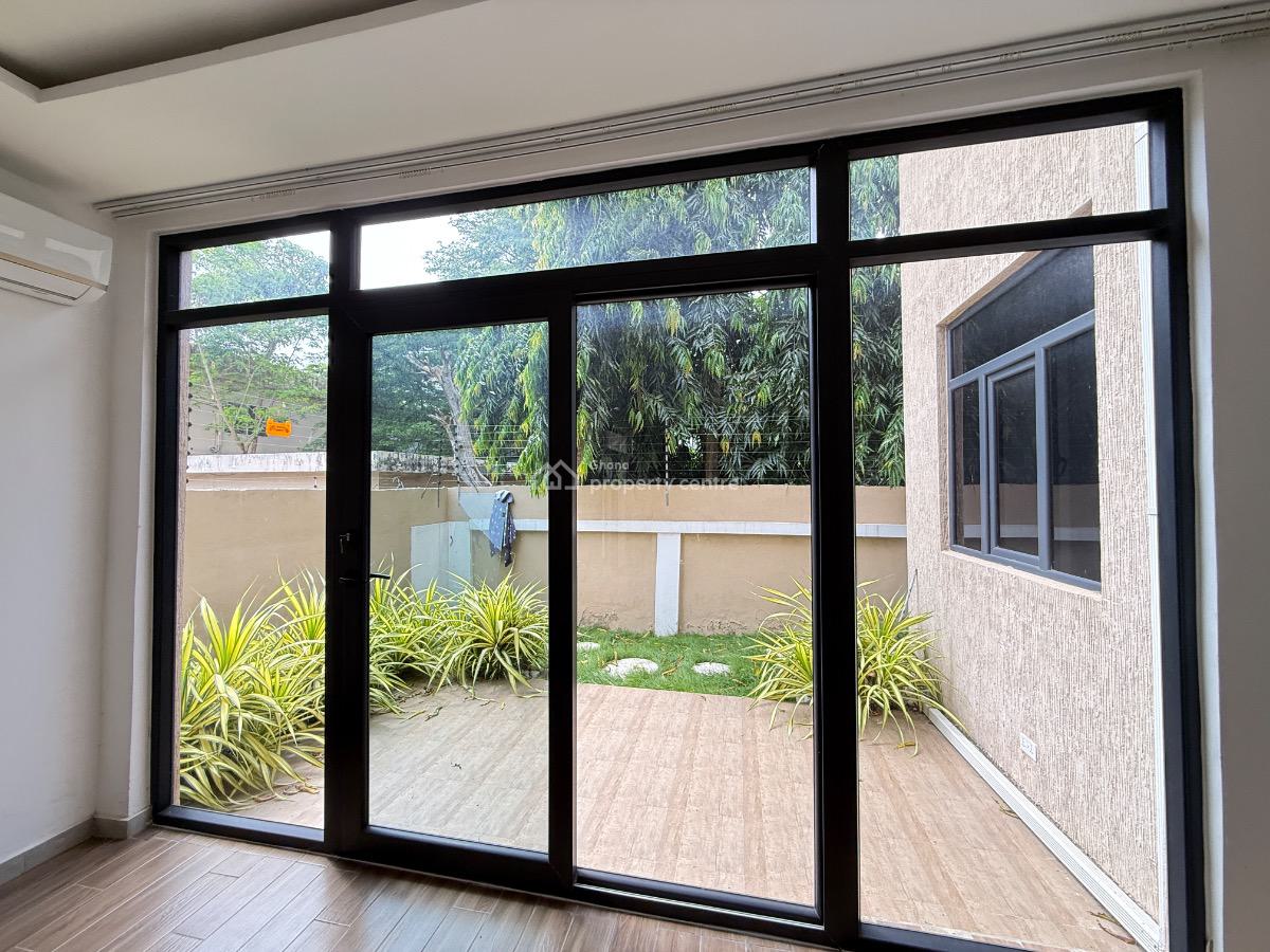4 Bedroom Townhouse in a Gated Community, North Labone, Cantonments, Accra, Townhouse for Sale