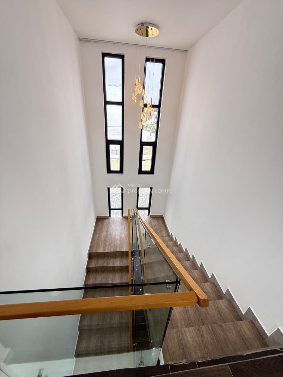 4 Bedroom Townhouse in a Gated Community, North Labone, Cantonments, Accra, Townhouse for Sale