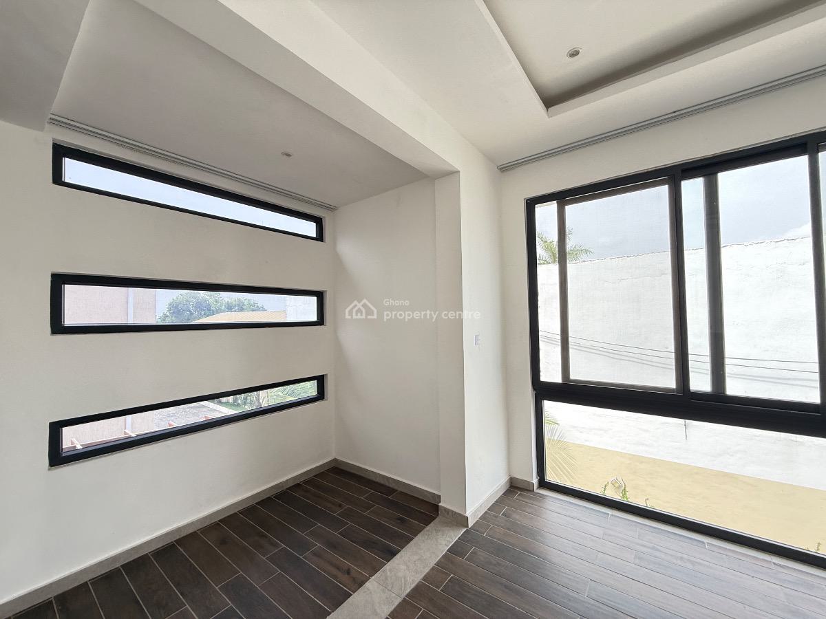 4 Bedroom Townhouse in a Gated Community, North Labone, Cantonments, Accra, Townhouse for Sale