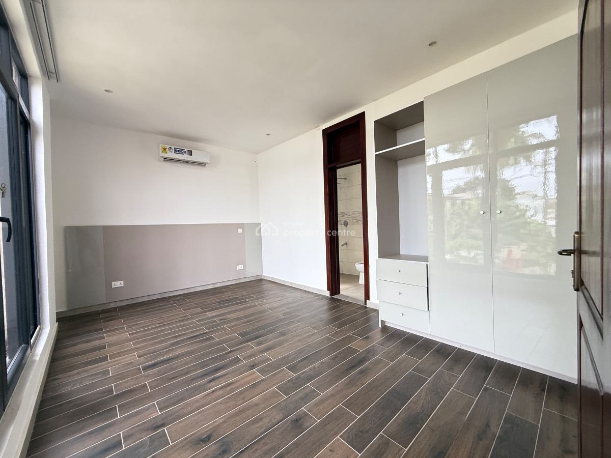4 Bedroom Townhouse in a Gated Community, North Labone, Cantonments, Accra, Townhouse for Sale