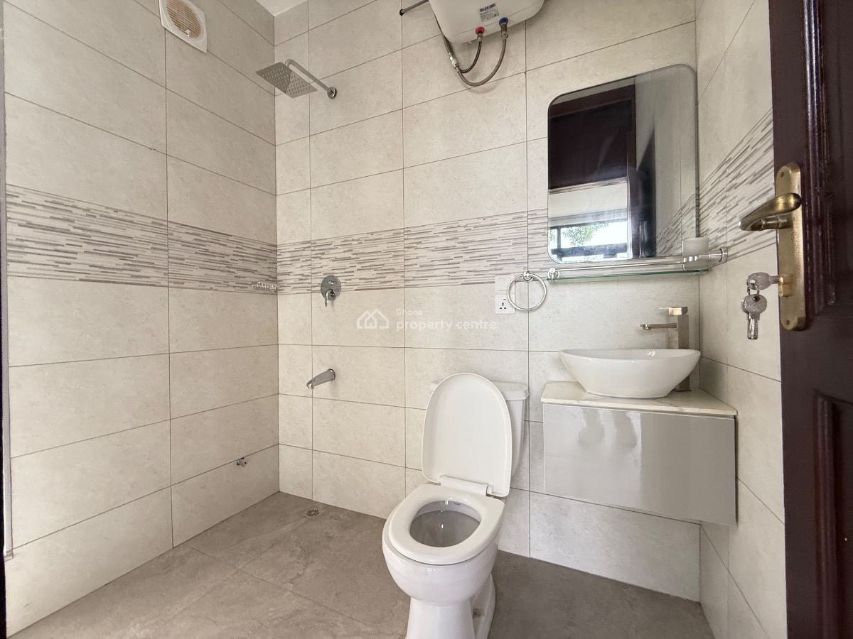 4 Bedroom Townhouse in a Gated Community, North Labone, Cantonments, Accra, Townhouse for Sale