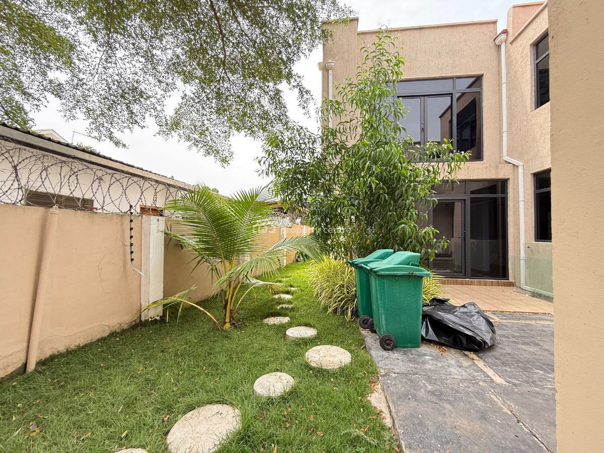 Furnished 2 Bedroom Townhouse in a Gated Community, North Labone, Cantonments, Accra, Townhouse for Sale