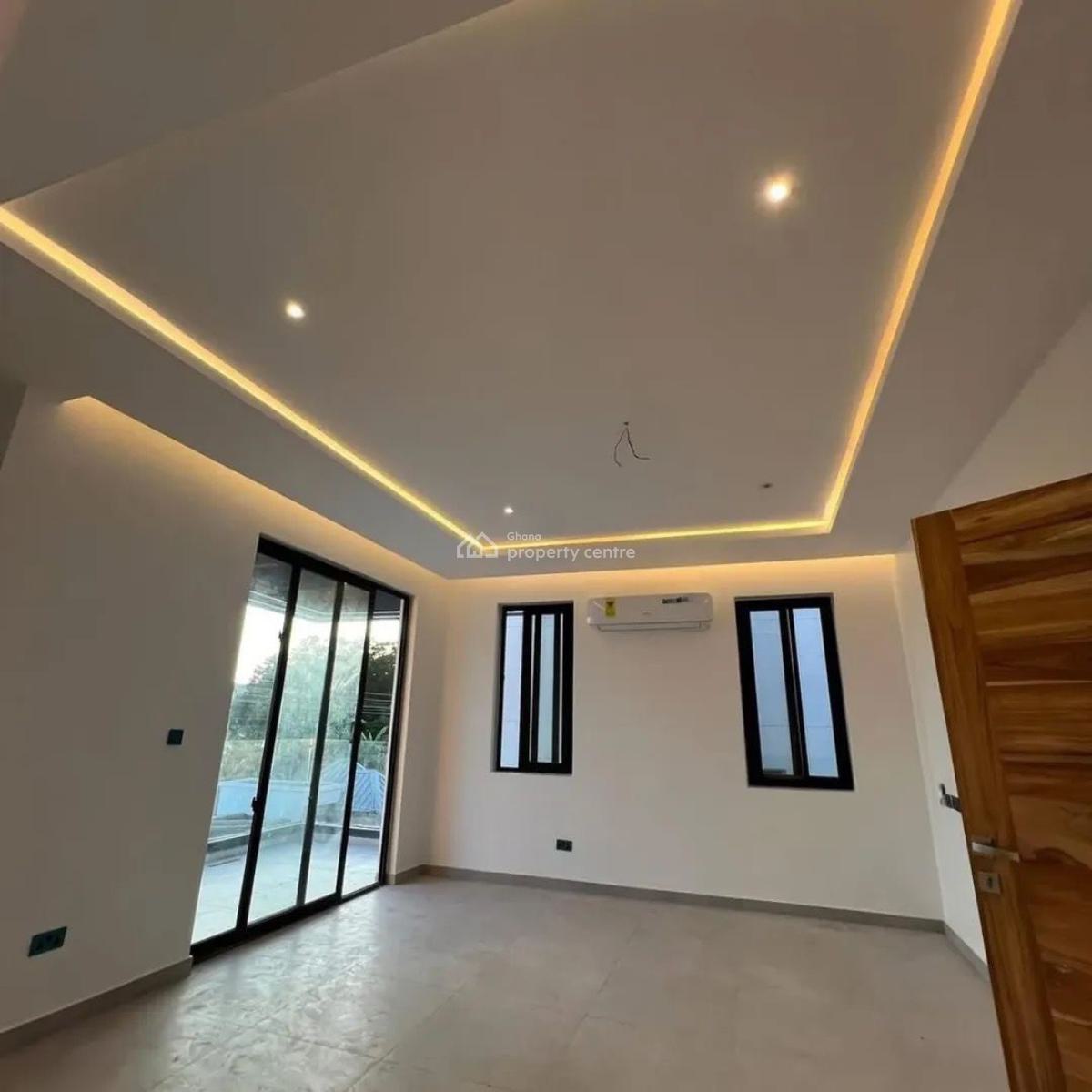 4-bedroom House with Boys Quarters - Ashongman Estate, Ashongman Estate, Ga East Municipal, Accra, Detached Bungalow for Sale