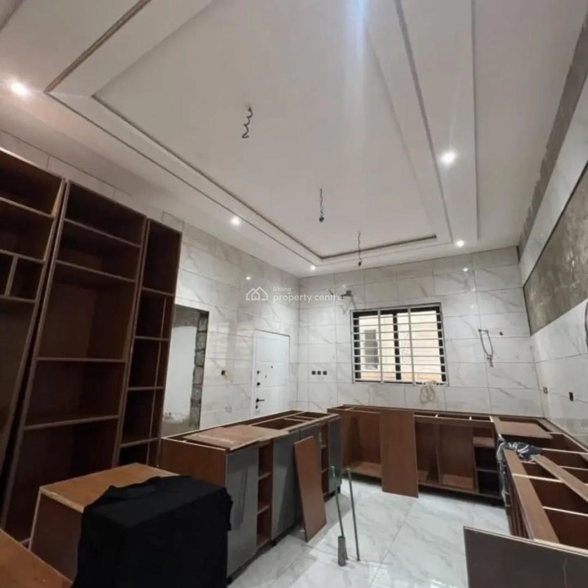 4-bedroom House with Boys Quarters - Ashongman Estate, Ashongman Estate, Ga East Municipal, Accra, Detached Bungalow for Sale