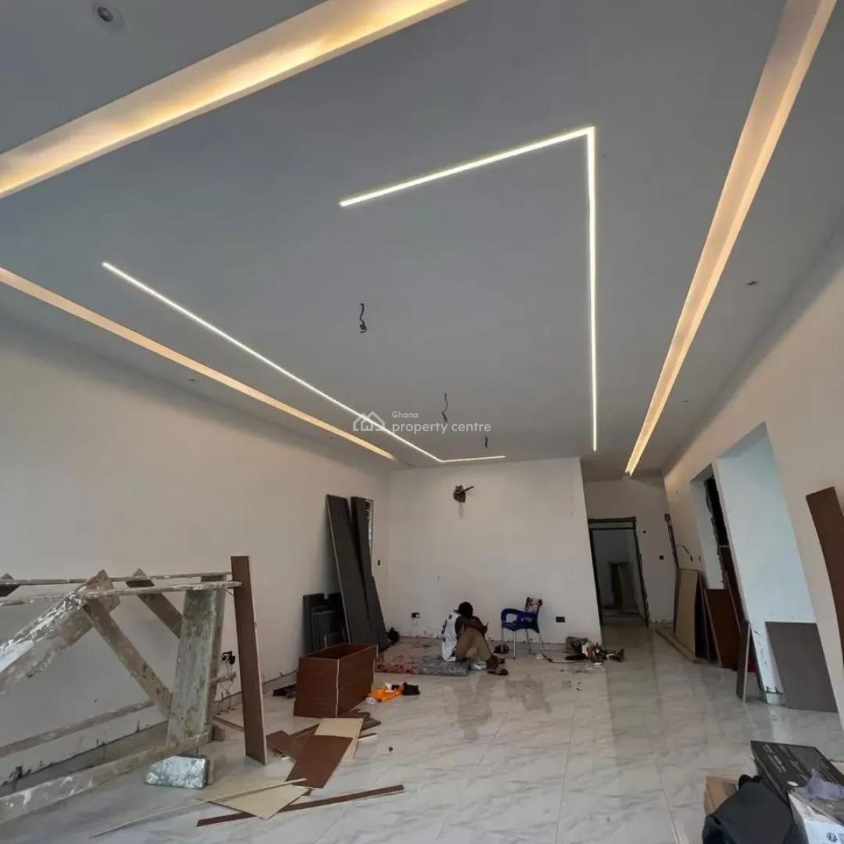 4-bedroom House with Boys Quarters - Ashongman Estate, Ashongman Estate, Ga East Municipal, Accra, Detached Bungalow for Sale