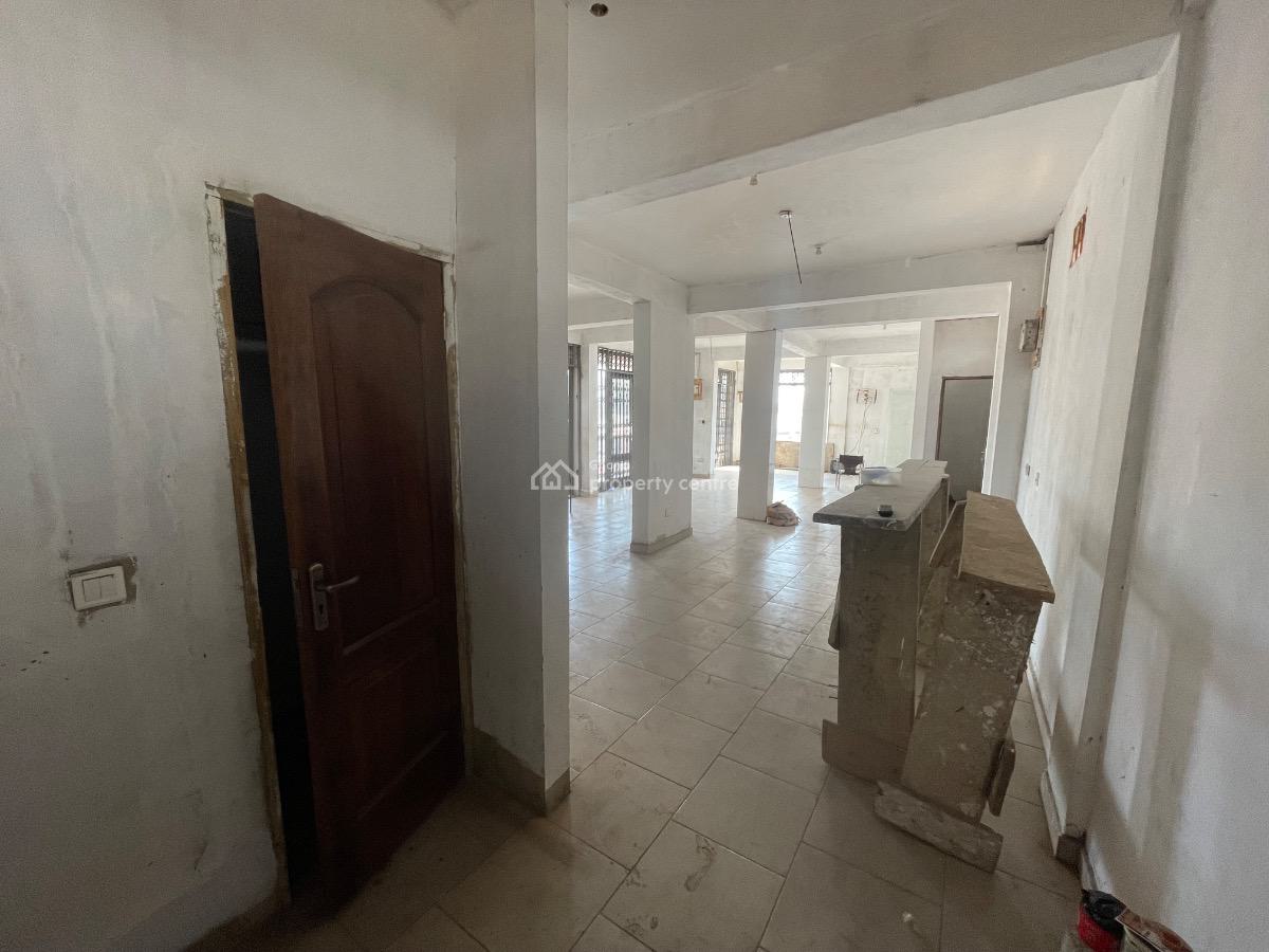 Double Shop, Taxi Rank, Madina, La Nkwantanang Madina Municipal, Accra, Commercial Property for Rent