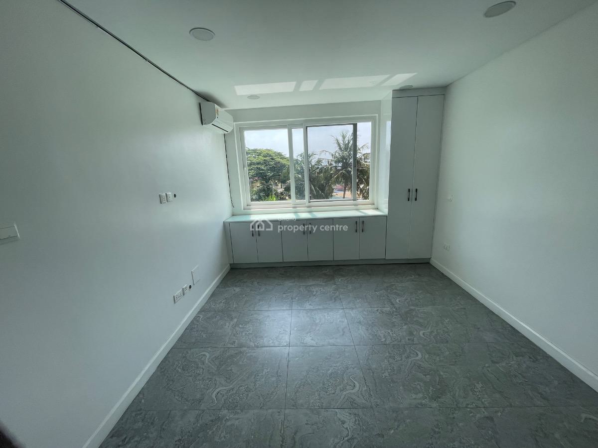 2 Bedroom Apartment with Swimming Pool and Gym, Airport Residential Area, Accra, Apartment for Sale