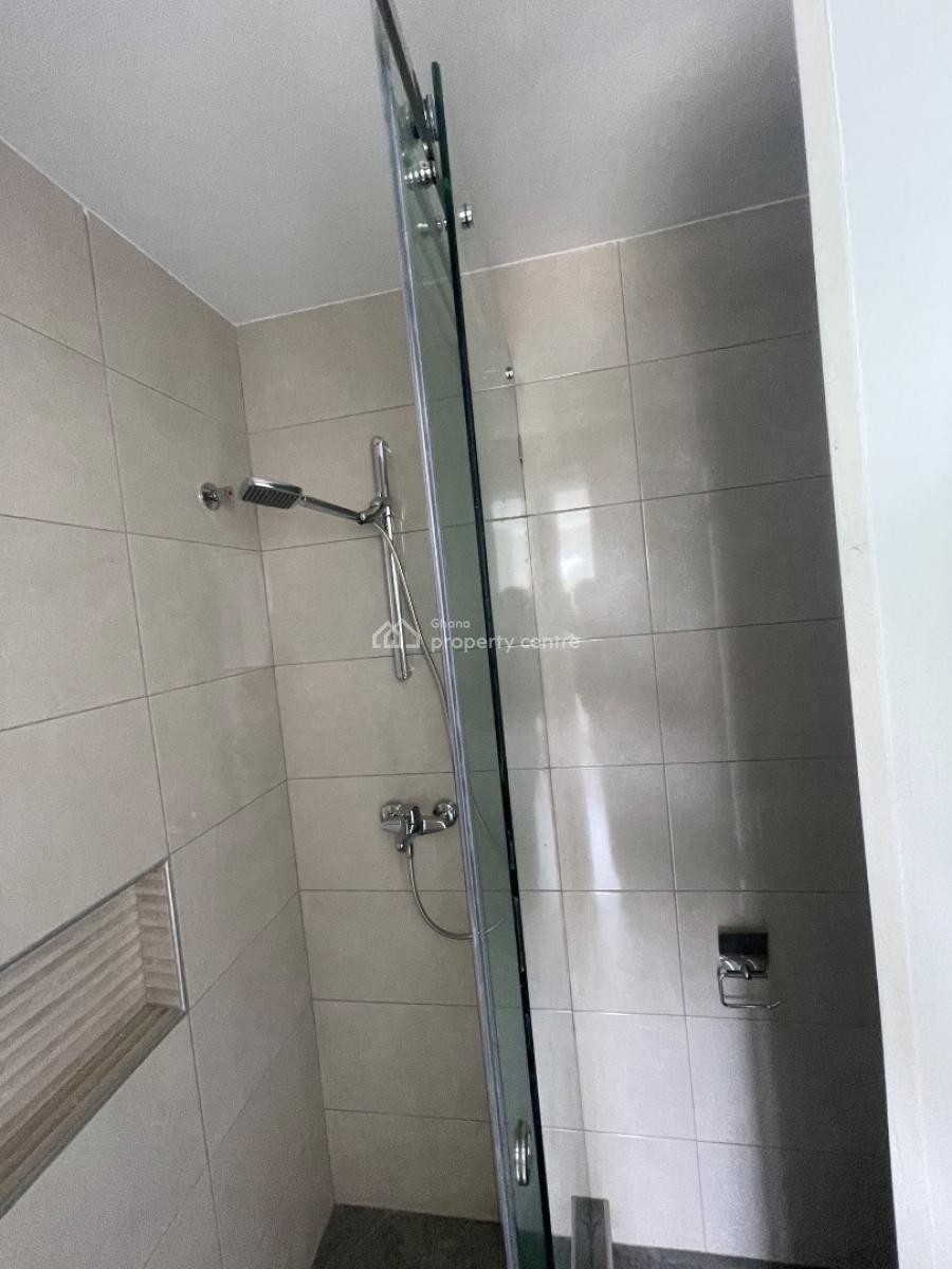 2 Bedroom Apartment with Swimming Pool and Gym, Airport Residential Area, Accra, Apartment for Sale