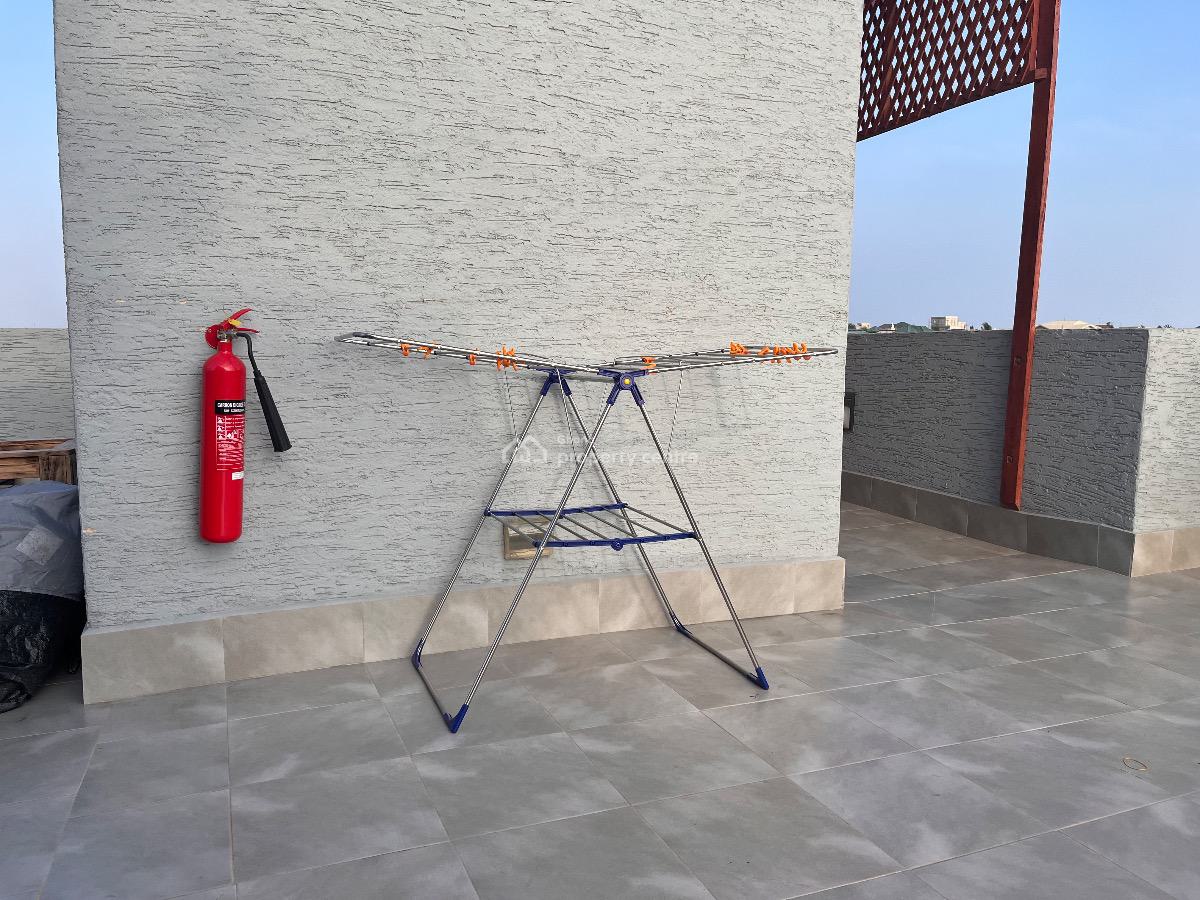 Spacious Rooftop Studio, Global Street, Ashaley Botwe, Adenta Municipal, Accra, Single Room Self Contained Short Let