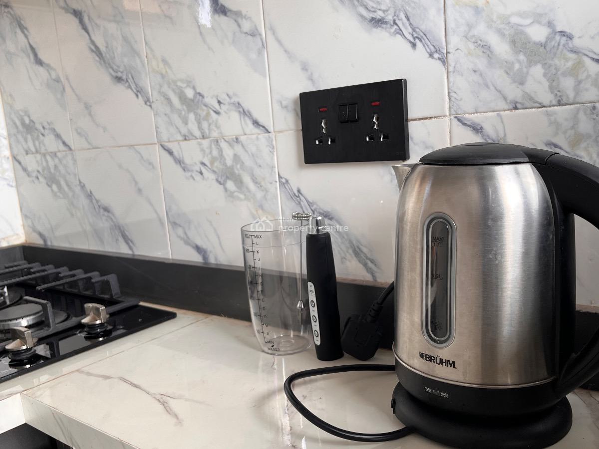 Spacious Rooftop Studio, Global Street, Ashaley Botwe, Adenta Municipal, Accra, Single Room Self Contained Short Let