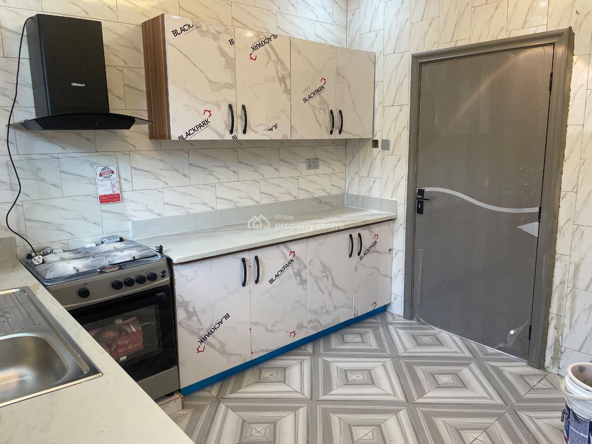 2 Bedroom Semi Furnished Apartment, Ogbojo New Market, Ogbojo, Adenta Municipal, Accra, Apartment for Rent