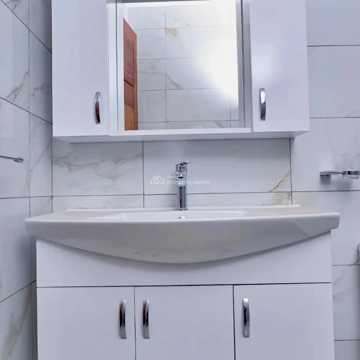 Furnished 2 Bedroom Apartment with Rooftop Lounge, Dzorwulu, West Airport, Airport Residential Area, Accra, Apartment for Rent