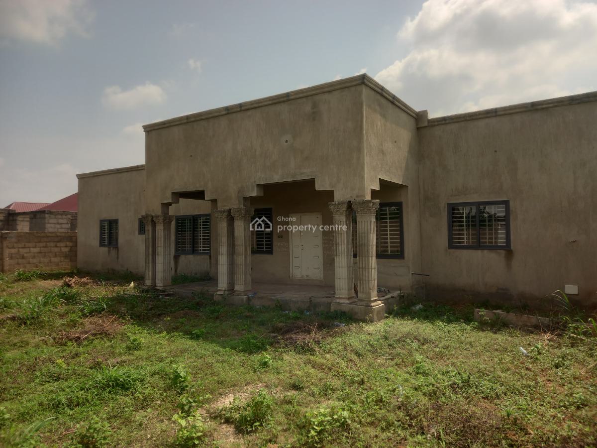 4 Bedrooms, Near  Akom Kodie Buoho, Kumasi Metropolitan, Ashanti, House for Sale