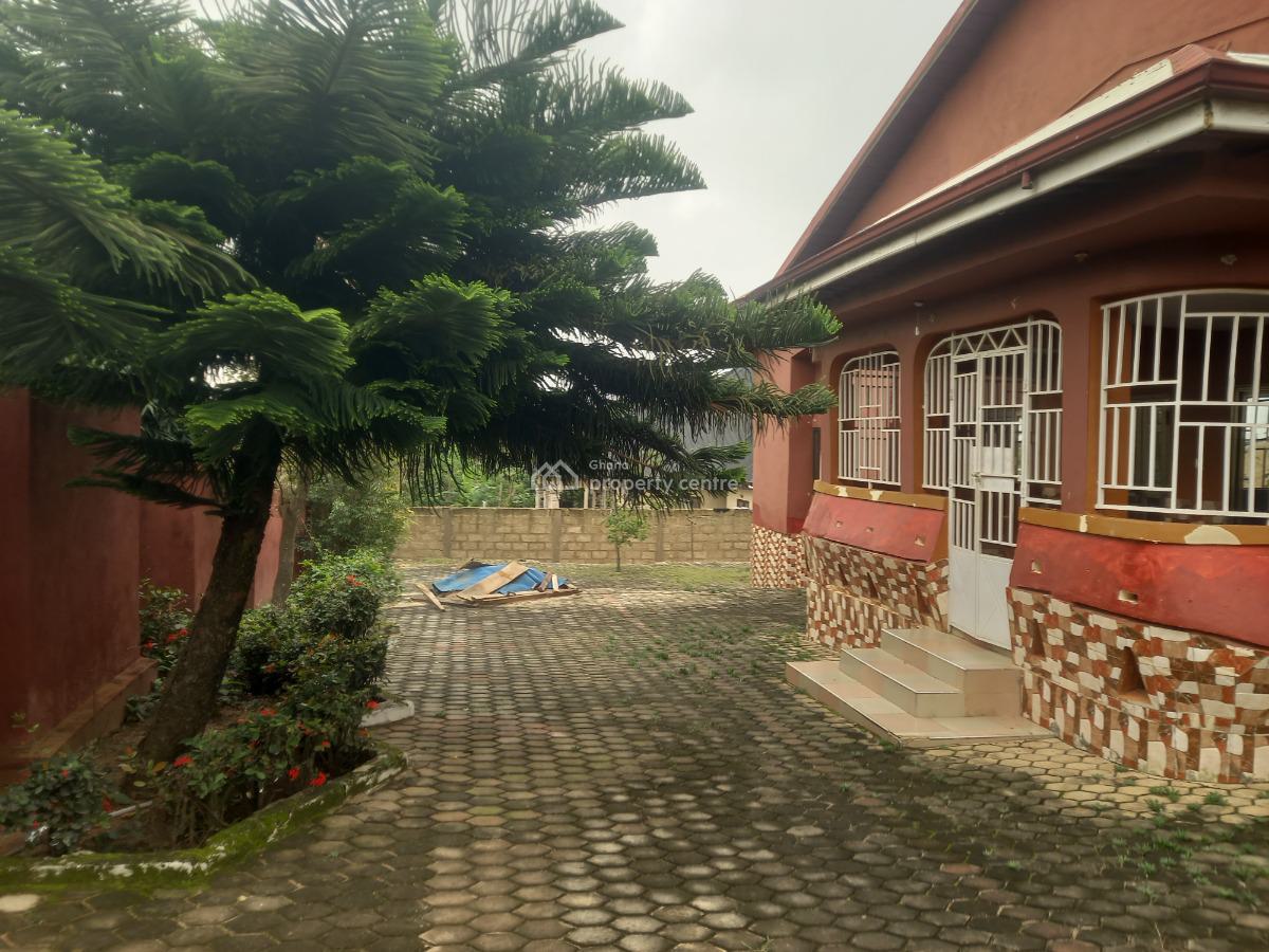 7 Bedrooms, Buoho,  Oa Work Shop Area., Kumasi Metropolitan, Ashanti, House for Sale