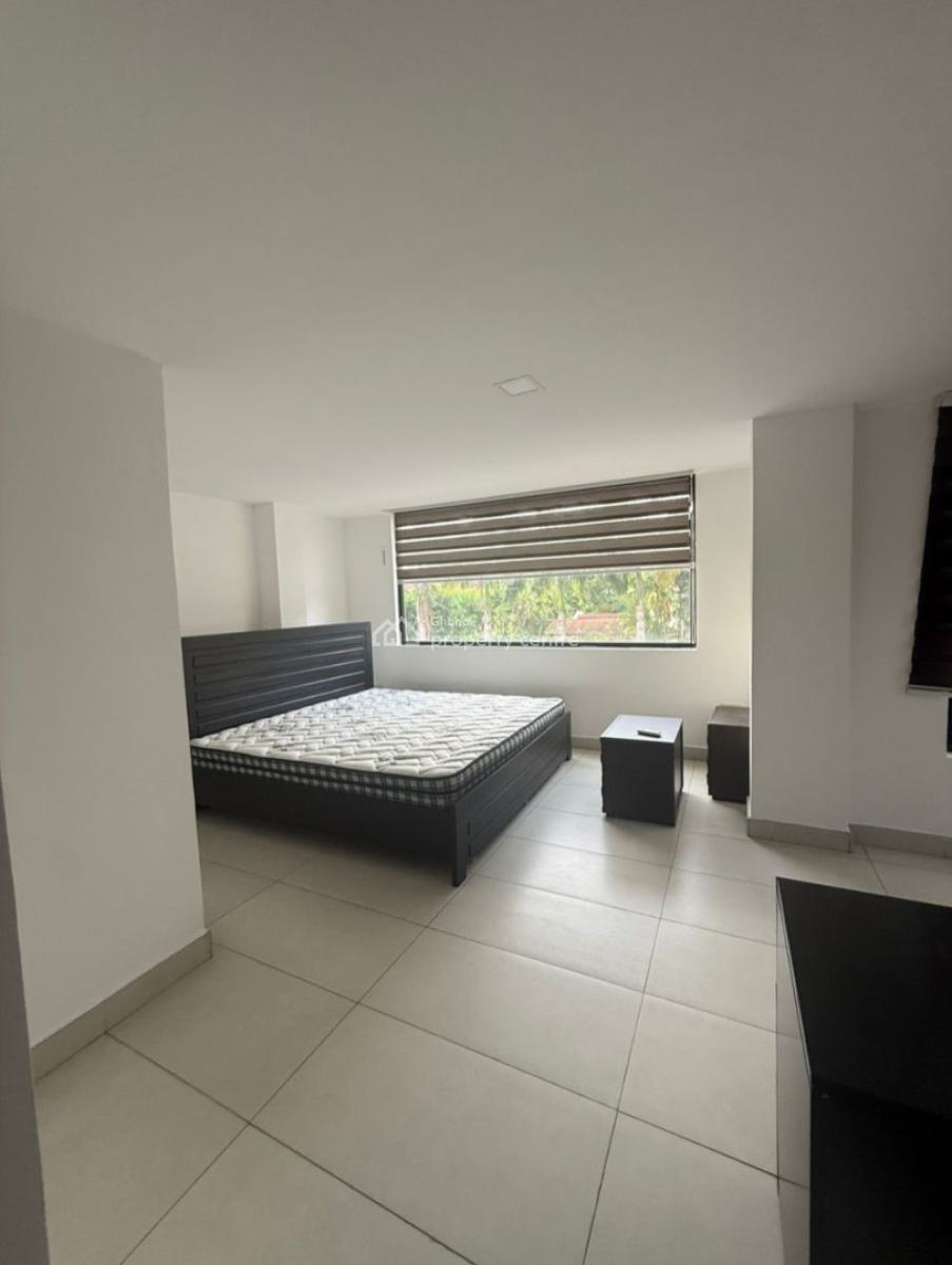 Executive  Semi-furnished 5 Bedroom, Cantonments, Accra, Townhouse for Rent