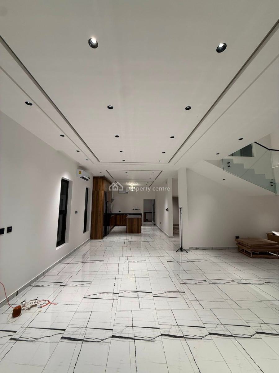 Executive 4 Bedrooms, Kwabenya, Ga East Municipal, Accra, House for Sale