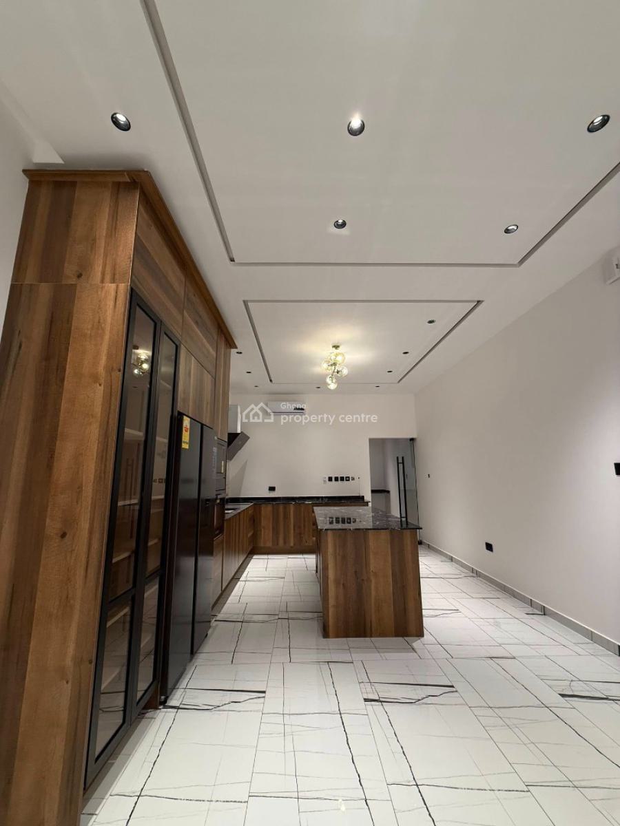 Executive 4 Bedrooms, Kwabenya, Ga East Municipal, Accra, House for Sale