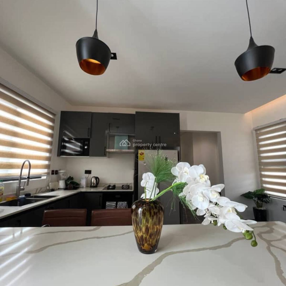 Executive Furnished 2 Bedroom, Ashaley Botwe, Adenta Municipal, Accra, Townhouse for Sale