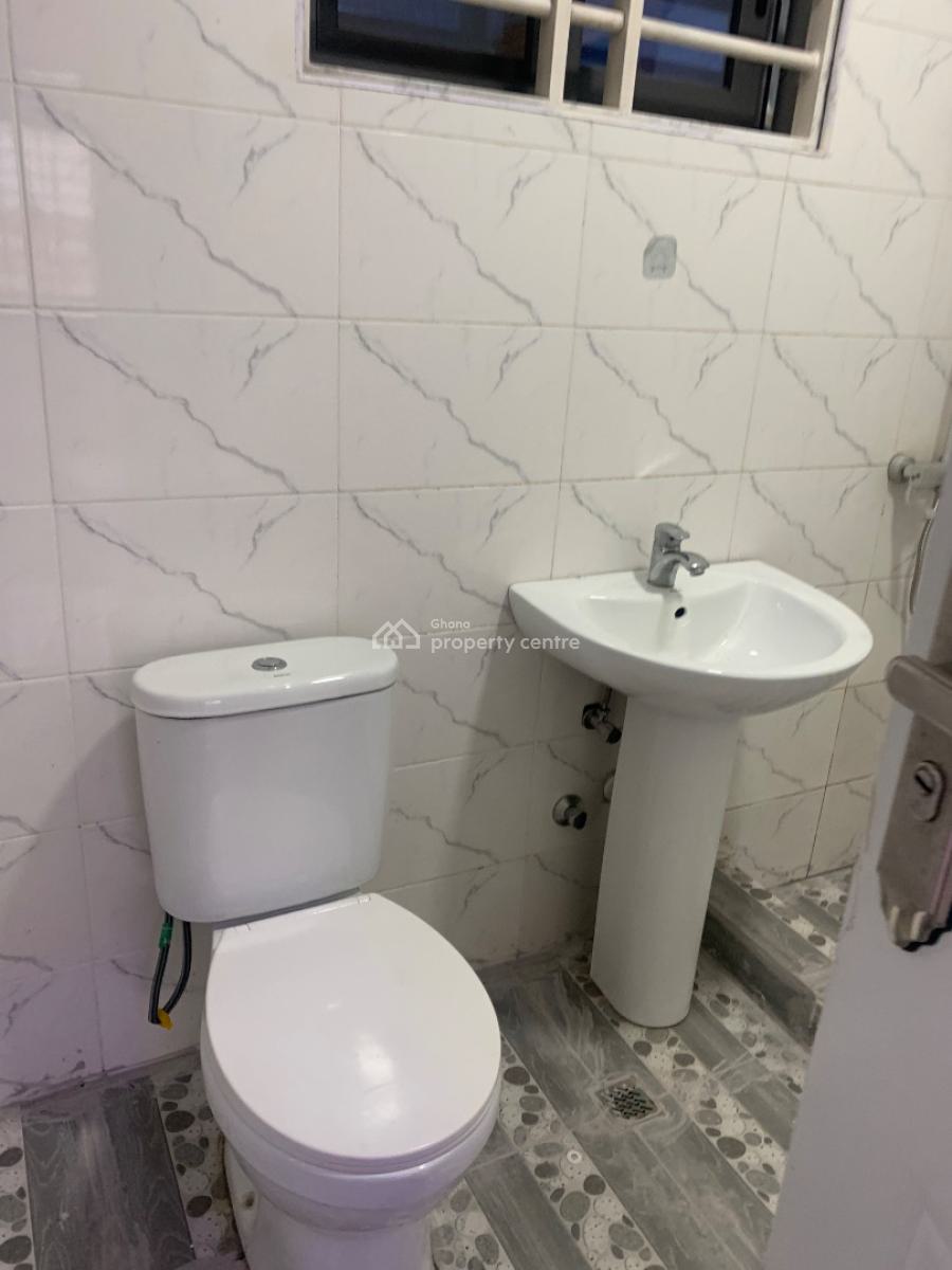 Chamber and Hall Apartment @madina, Madina, La Nkwantanang Madina Municipal, Accra, Apartment for Rent