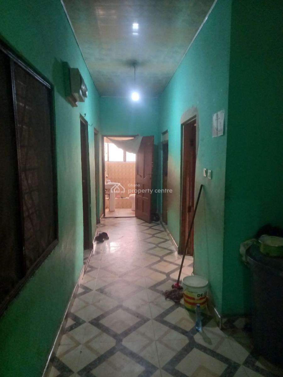 4 Bedrooms, Asonomaso Nkwanta ( Safo). on Pankrono Mampongteng Road., Kumasi Metropolitan, Ashanti, House for Sale