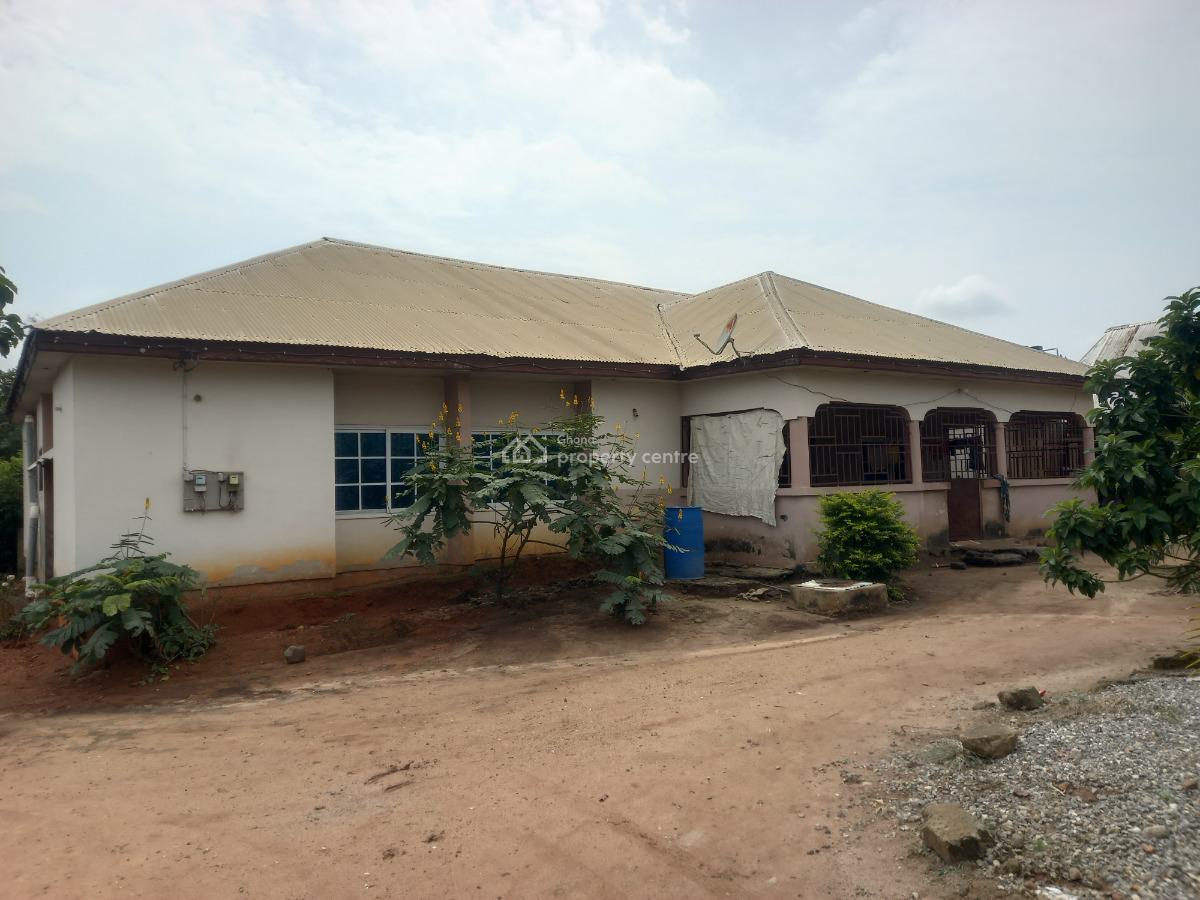 4 Bedrooms, Asonomaso Nkwanta ( Safo). on Pankrono Mampongteng Road., Kumasi Metropolitan, Ashanti, House for Sale