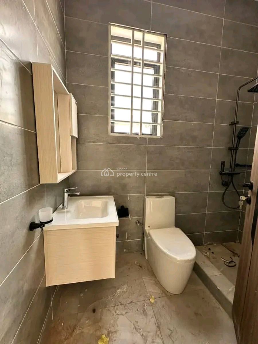 Executive 3-bedroom House @ Botwe, Ashaley Botwe, Adenta Municipal, Accra, Semi-detached Bungalow for Sale