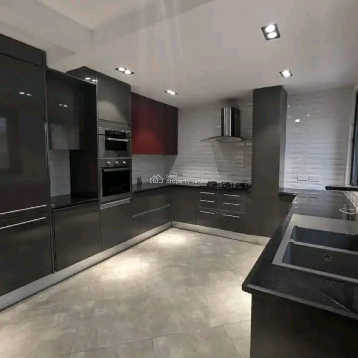 Executive 5-bedroom House @ East Airport, East Airport, Airport Residential Area, Accra, Detached Duplex for Rent