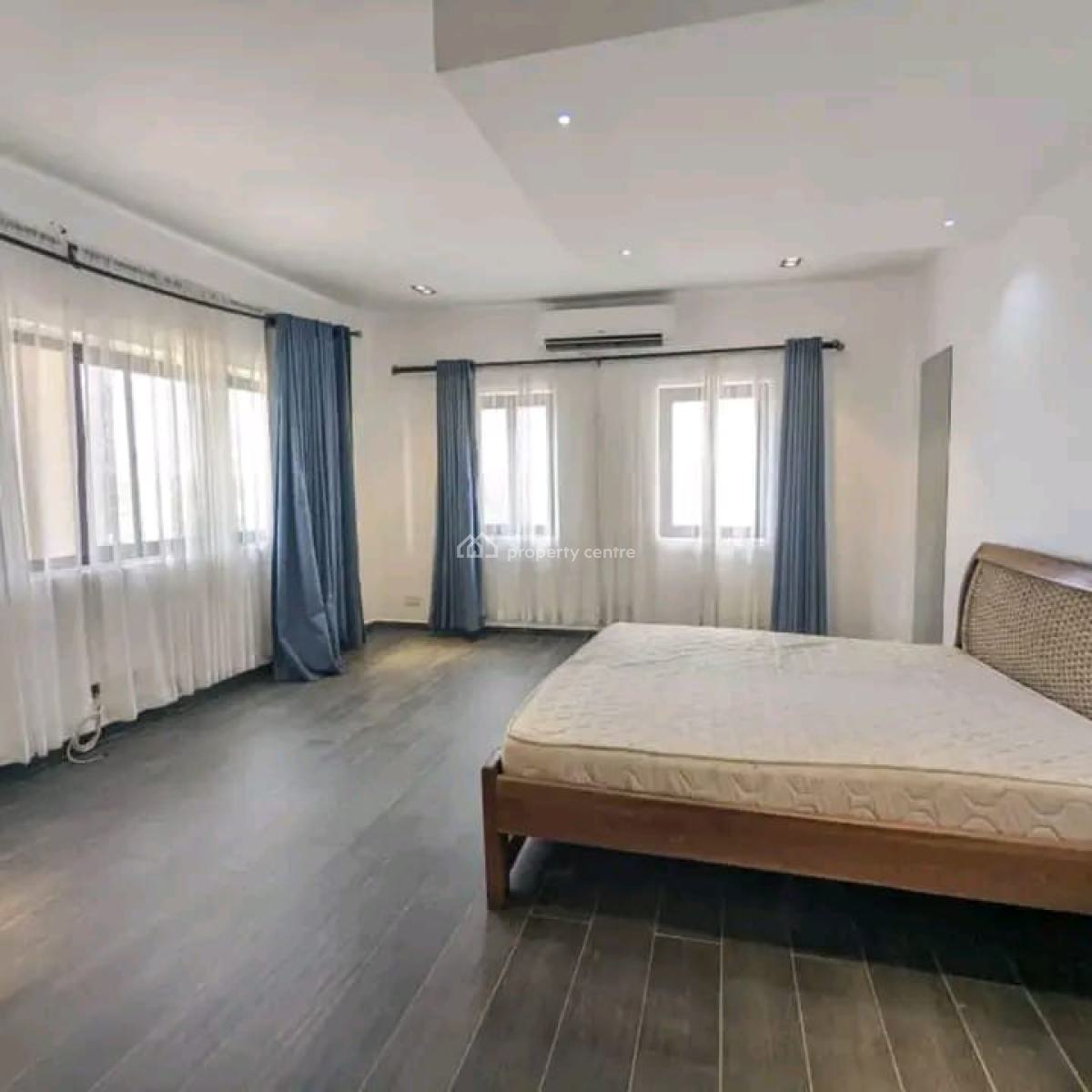 Executive 5-bedroom House @ East Airport, East Airport, Airport Residential Area, Accra, Detached Duplex for Rent