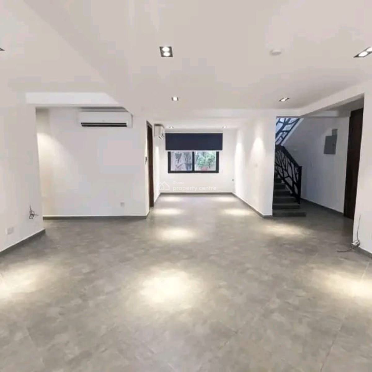 Executive 5-bedroom House @ East Airport, East Airport, Airport Residential Area, Accra, Detached Duplex for Rent