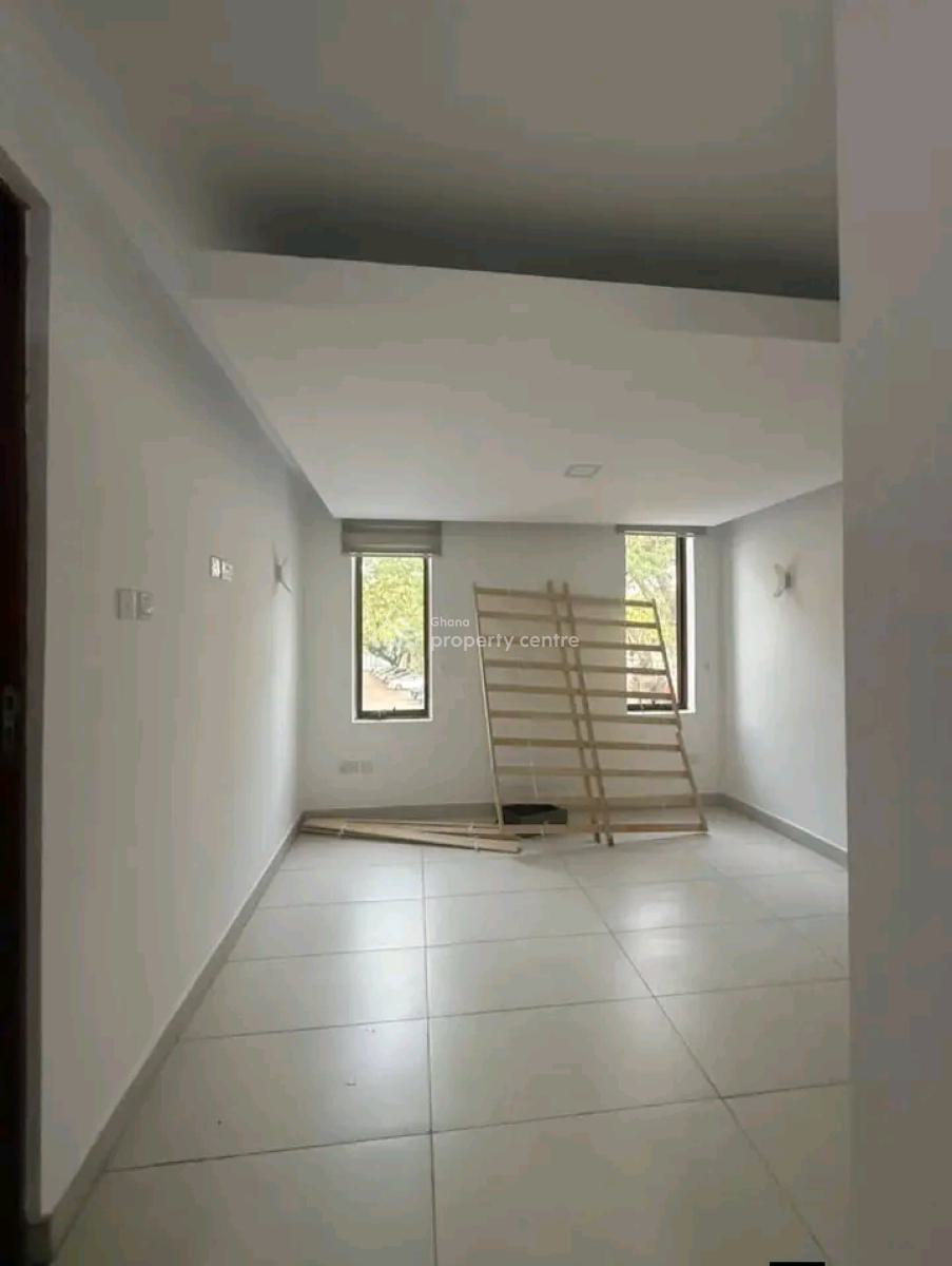 Luxurious 4-bedroom Townhouse+bq@  Cantonment, Cantonments, Accra, House for Rent